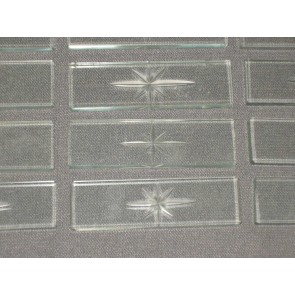 Gebruikt glas / kristal messenleggers 003. 12 stuks 